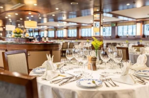 Готель Douro Cruiser Віла-Нова-де-Гая Екстер'єр фото